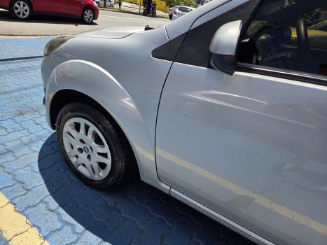 FORD Fiesta Hatch 1.0 4P FLEX, Foto 5