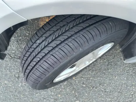 FORD Fiesta Hatch 1.0 4P FLEX, Foto 14