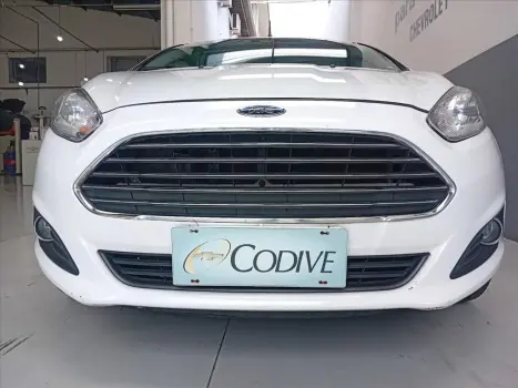 FORD Fiesta Hatch 1.6 16V 4P FLEX TITANIUM POWERSHIFT AUTOM�TICO, Foto 5