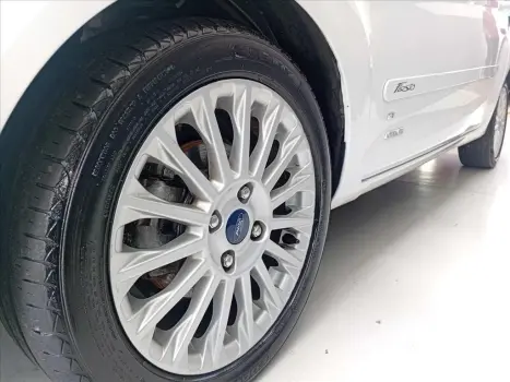 FORD Fiesta Hatch 1.6 16V 4P FLEX TITANIUM POWERSHIFT AUTOM�TICO, Foto 15