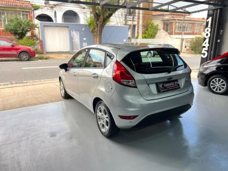 FORD Fiesta Hatch 1.6 16V 4P SEL FLEX, Foto 7