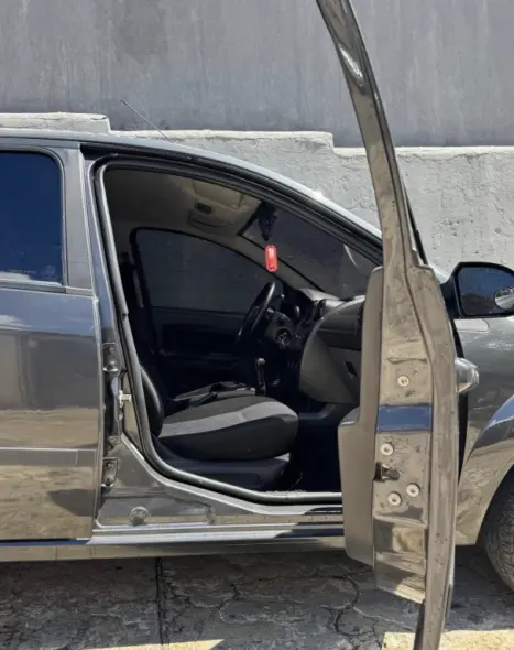 FORD Fiesta Hatch 1.0 4P FLEX, Foto 7