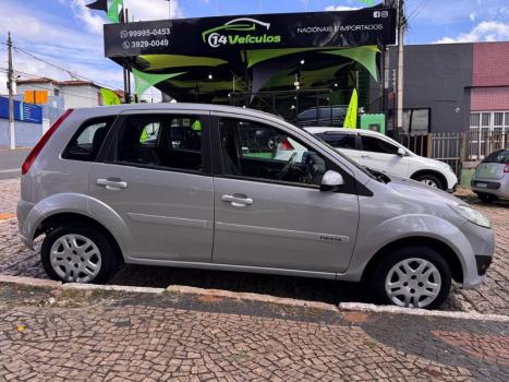 FORD Fiesta Hatch 1.6 4P, Foto 1