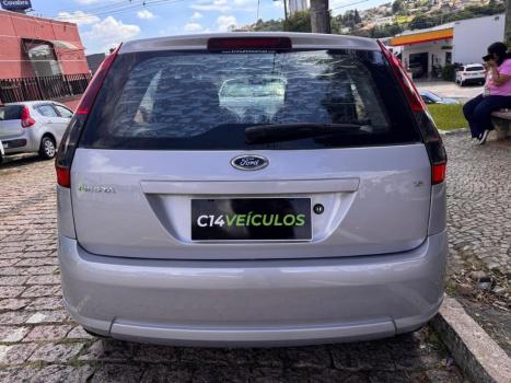 FORD Fiesta Hatch 1.6 4P, Foto 5