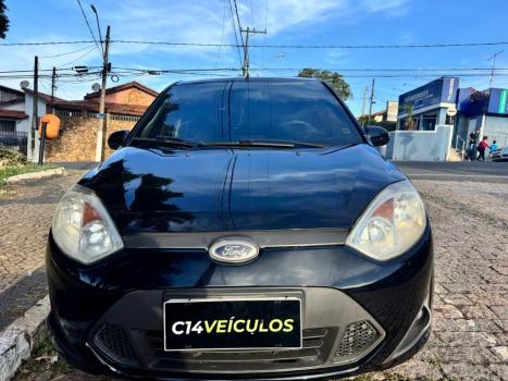 FORD Fiesta Hatch 1.0 4P, Foto 2