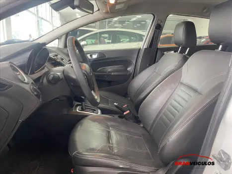 FORD Fiesta Hatch 1.6 16V 4P FLEX TITANIUM POWERSHIFT AUTOM�TICO, Foto 10