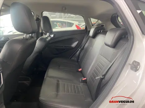 FORD Fiesta Hatch 1.6 16V 4P FLEX TITANIUM POWERSHIFT AUTOM�TICO, Foto 11