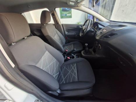 FORD Fiesta Hatch 1.0, Foto 17