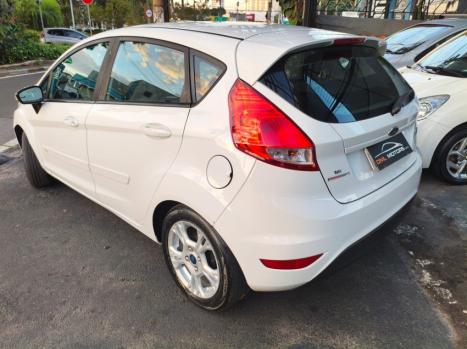 FORD Fiesta Hatch 1.6 16V 4P FLEX SE POWERSHIFT AUTOM�TICO, Foto 14