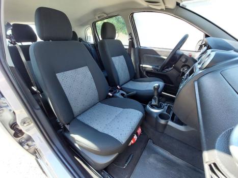 FORD Fiesta Hatch 1.6 4P ROCAM FLEX, Foto 14