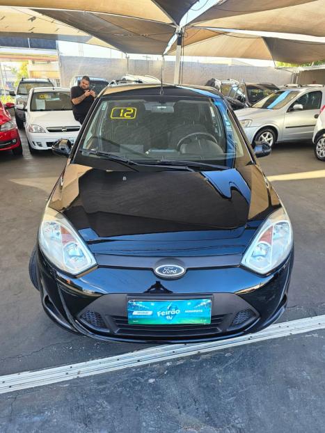 FORD Fiesta Hatch 1.6 4P CLASS FLEX, Foto 2