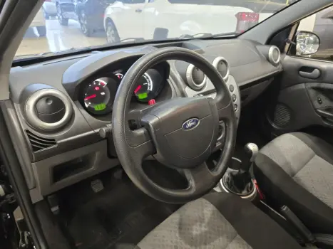 FORD Fiesta Hatch 1.6 4P CLASS FLEX, Foto 14