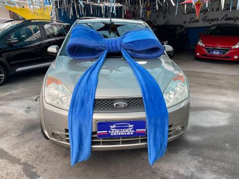 FORD Fiesta Hatch 1.6 CLASS, Foto 2