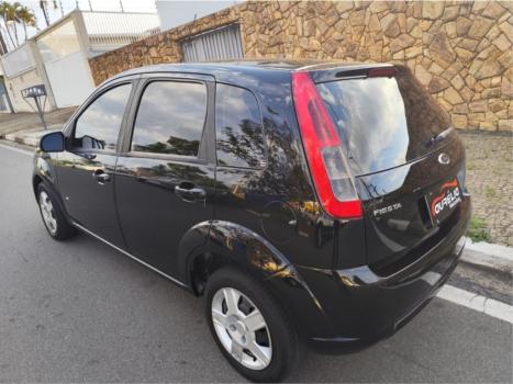 FORD Fiesta Hatch 1.6 4P ROCAM FLEX, Foto 6