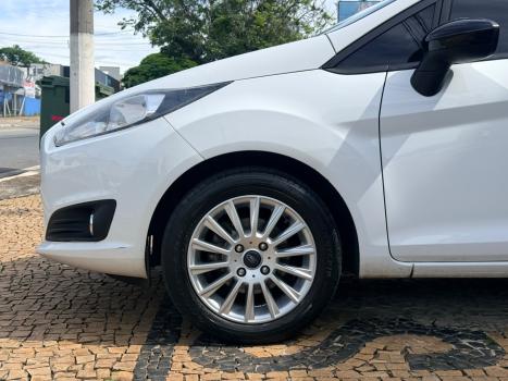 FORD Fiesta Hatch 1.5 16V 4P S FLEX, Foto 7