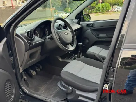 FORD Fiesta Hatch 1.0 4P FLEX, Foto 8