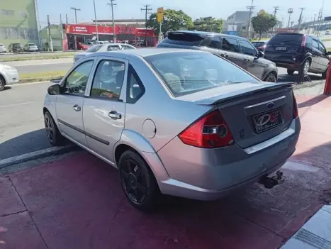 FORD Fiesta Hatch 1.6 CLASS, Foto 3