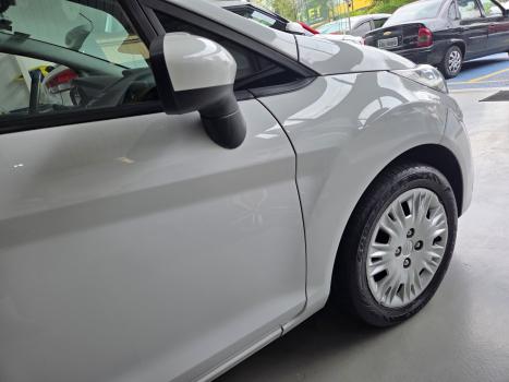 FORD Fiesta Hatch , Foto 6