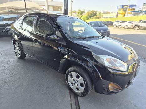 FORD Fiesta Sedan 1.6 4P ROCAM FLEX, Foto 2