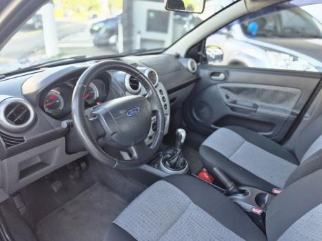 FORD Fiesta Sedan 1.6 4P ROCAM FLEX, Foto 5