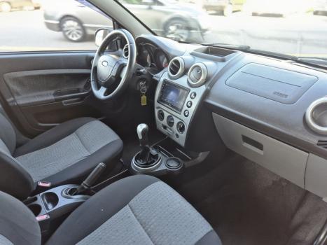 FORD Fiesta Sedan 1.6 4P ROCAM FLEX, Foto 7
