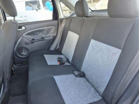 FORD Fiesta Sedan 1.6 4P ROCAM FLEX, Foto 8