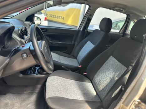 FORD Fiesta Sedan 1.6 4P ROCAM FLEX, Foto 6