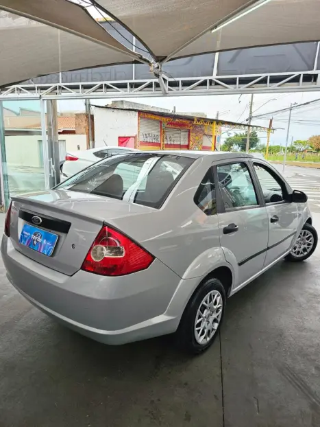 FORD Fiesta Sedan 1.0 4P CLASS FLEX, Foto 6