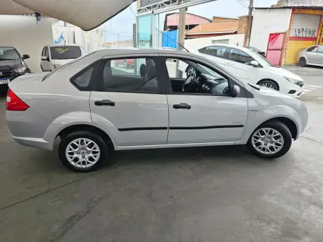 FORD Fiesta Sedan 1.0 4P CLASS FLEX, Foto 7