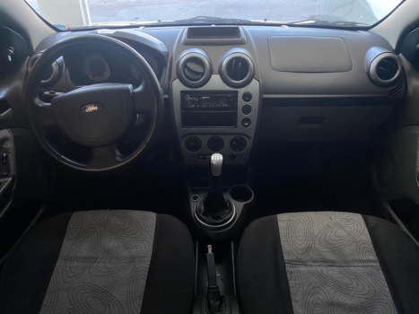 FORD Fiesta Sedan 1.6 4P FLEX, Foto 6