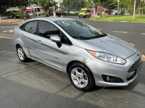 FORD Fiesta Sedan 1.6 4P FLEX SE POWERSHIFT AUTOM�TICO, Foto 3