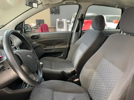 FORD Fiesta Sedan 1.0 4P FLEX, Foto 8