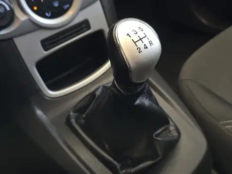 FORD Fiesta Sedan 1.6 16V 4P SEL, Foto 9