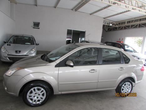 FORD Fiesta Sedan 1.6 4P FLEX, Foto 2