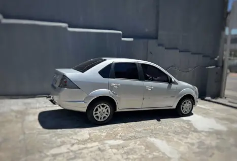 FORD Fiesta Sedan 1.6 4P FLEX, Foto 3