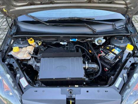 FORD Fiesta Sedan 1.0 4P FLEX, Foto 12