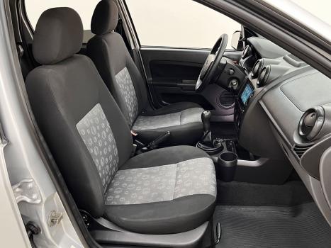 FORD Fiesta Sedan 1.0 4P FLEX, Foto 7