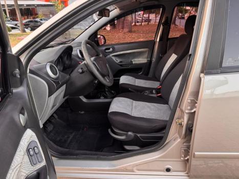 FORD Fiesta Sedan 1.6 16V 4P SEL, Foto 10
