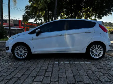 FORD Fiesta Sedan 1.6 16V 4P FLEX TITANIUM, Foto 2