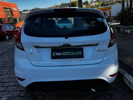 FORD Fiesta Sedan 1.6 16V 4P FLEX TITANIUM, Foto 5