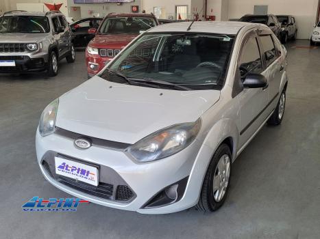 FORD Fiesta Sedan , Foto 1