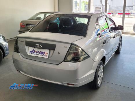 FORD Fiesta Sedan , Foto 3