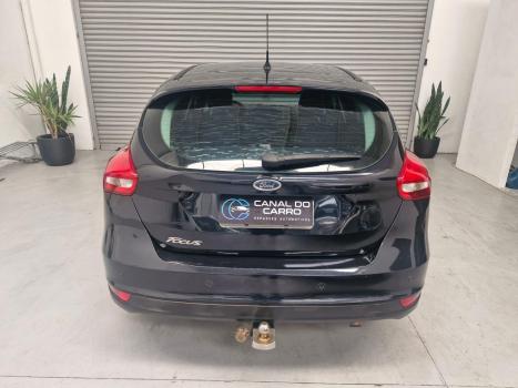 FORD Focus Hatch 1.6 16V 4P SE PLUS FLEX, Foto 5