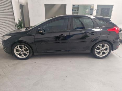 FORD Focus Hatch 1.6 16V 4P SE PLUS FLEX, Foto 9