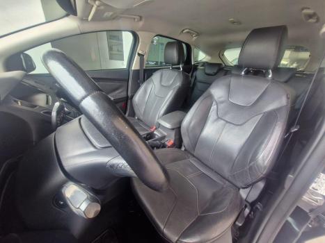 FORD Focus Hatch 1.6 16V 4P SE PLUS FLEX, Foto 13