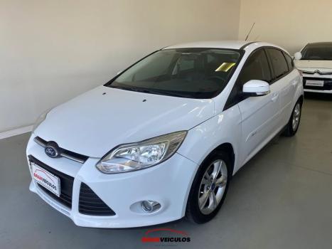 FORD Focus Hatch 1.6 16V 4P FLEX SE POWERSHIFT AUTOM�TICO, Foto 1