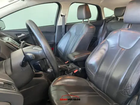 FORD Focus Hatch 1.6 16V 4P FLEX SE POWERSHIFT AUTOM�TICO, Foto 11