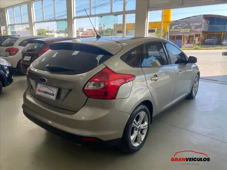 FORD Focus Hatch 1.6 16V 4P FLEX S POWERSHIFT AUTOM�TICO, Foto 4