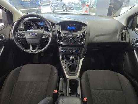 FORD Focus Hatch 1.6 16V 4P SE FLEX, Foto 7