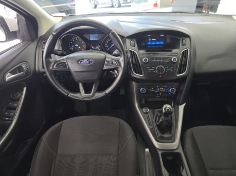 FORD Focus Hatch 1.6 16V 4P SE FLEX, Foto 10